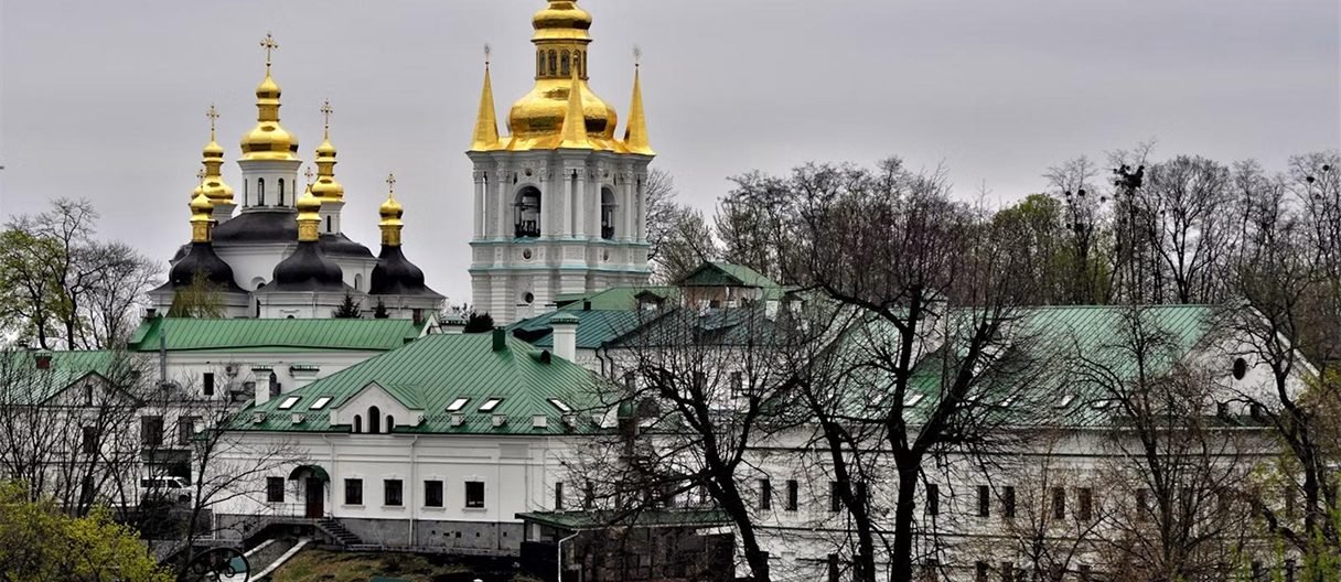 Трапезна церква